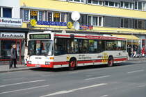 SW Marburg 81 auf der Linie 5 nach Ockershausen am HBF Marburg.
Werbung: Erdgas
Mai 2007
