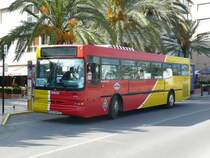 25.09.09,IVECO EuroRider 35 UNVI als Linie 10 auf der Av. de Santa Eul�ria in Eivissa(Ibiza-Stadt).