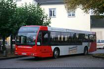 BVR  D BV 8120 am Bahnhof Grevenbroich mit der Linie 892.
Der Wagen f�hrt bei Stadtbus Grevenbroich.
10.9.2009