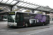 M�Bus 0804 nach Windberg mit der Linie 008 am ZOB M�nchengladbach.
Werbung: Reuter Badshop
10.9.2009