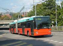 VB  -  NAW / Hess Gelenktrolleybus 83 vor der Haltestelle Badhausstrasse am 18.8.2009