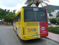 27.09.09,IVECO EuroRider 35 UNVI am Terminal Cala Llonga auf Ibiza.