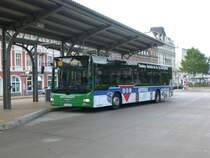 MAN Niederflurbus 3. Generation (Lions City �/T�) auf der Linie 1605 am ZOB.