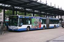 Wagen 956 mit Werbung f�rs VRR Schokoticket.
Mit der 512 geht es nach Boele Denkmalstr.
Hgen ZOB 11.10.2009