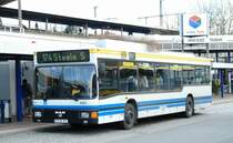 EVAG 3123 steht an der Haltestelle Stelle S.
Beides ist historisch.
Die MANs sind fast alle ins Ausland Verkauft worden und die Haltestelle Steele S wir zur zeit neugebaut.