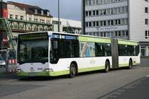 WSW 0367 macht Werbung f�r die Gagfah Wohngesellschaft.
Hier aufgenommen am HBF Wuppertal am 18.10.2009.