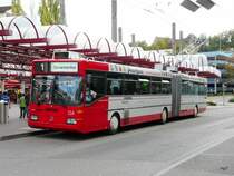 Winterthur - Mercedes O 405 GTZ Trolleybus Nr.154 unterwegs auf der Linie 1 am 11.10.2009
