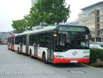 Bogestra Linie CE31 Niederflurwagen Solaris Urbino 18 kurz vor der Bereitstellung Bochum Hbf. nach Hattingen Mitte. 