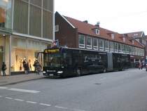 Mercedes-Benz O 530 II (Citaro Facelift) auf der Linie 5 nach Oberb�ssauer Weg an der Haltestelle Wahmstra�e.