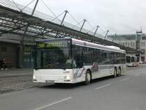 MAN Niederflurbus 2. Generation auf der Linie 906 nach Bahnhof Ahrensburg am ZOB/Hauptbahnhof.