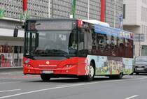 Wagen 101 (OS S 2961) mit Werbung f�r www.Alles-Rund-ums-Bauen.de nach Voxtrup-S�d in Osnabr�ck Stadtmitte.
27.6.2009