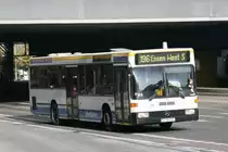 ETP C EP 121 (Ex EVAG 3248) mit der Linie 196 zum Essen Westbahnhof am Porscheplatz.
28.10.2009