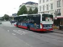 Van Hool A 300-Reihe auf der Linie 36 nach S-Bahnhof Blankenese am U-Bahnhof Stephansplatz.