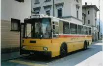 Aus dem Archiv: PTT Regie P 25'660 Saurer/R&J RH am 13. Juli 1998 Biasca, Bahnhof