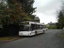 MAN NL 222 (Wagennummer 9126, Kfz-Kennzeichen EN-X 1001, Baujahr 1998) der Fa Schiwy GmbH & Co. KG (Hattingen an der Ruhr). Ursprünglich gehörte der Bus der Fa Huber aus Altomünster-Hohenzell und trug das Kfz-Kennzeichen  DAH-HU 25 . Der Bus ist im Einsatz im Auftrag der Rheinbahn AG Düsseldorf als Linie 742 (Mettmann, Jubiläumsplatz - Haan-Gruiten Bf - Haan-Thienhausen, Carl-Barth-Straße). 
Aufgenommen am 06.11.2009. Ort: Haan-Thienhausen, Carl-Barth-Straße.