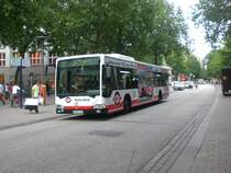 Mercedes-Benz O 530 I � (Citaro) auf der Linie 37 nach Schenefelder Platz an der Haltestelle Gerhard-Hauptmann-Platz.