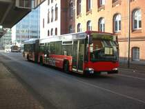 Mercedes-Benz O 530 I (Citaro) auf der Linie E86 nach Teufelsbr�ck F�hre am Bahnhof Altona.
