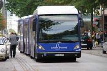 HAMBURG, 14.10.2008, MetroBus-Linie 5 nach Nedderfeld in der Mönckebergstraße