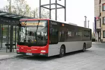 Wagen 7538 mit der Linie 792 nach Haan Markt am HBF Solingen.
8.11.2009