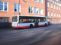 Van Hool A 300-Reihe auf der Linie 112 nach Braune Br�cke am S-Bahnhof Altona.