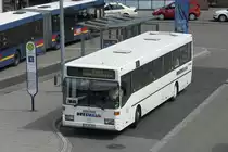 Dressmann Reisen  FR DR 282 mit der Linie 7200 nach Emmendingen am HBF Freiburg.
7.7.2008