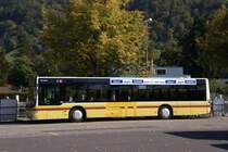 STI Bus BE 700112 mit der Betriebsnummer 112 wartet an der Schiffl�ndte beim Bahnhof Thun auf seinen n�chsten Einsatz. Die Aufnahme stammt vom 01.10.2008.