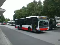 Mercedes-Benz O 530 II (Citaro Facelift) auf der Linie 261 nach Bcklerstrae am U-Bahnhof Wandsbek Markt.