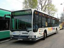 SWEG Bus FR H 1726 auf einer Einsatzfahrt an der Endhaltestelle der Tramlinie 8 der Basler Verkehrsbetriebe BVB in Kleinh�ningen (Schweiz). Die Aufnahme stammt vom 07.04.2009.