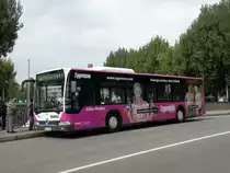 SWEG Bus FR H 1723 auf der Linie 12 nach Haltingen an der Endstation in Kleinhningen (Schweiz). Die Aufnahme stammt vom 15.09.2009.