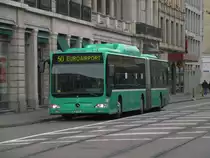 Neuer Citaro Bus der BVB mit der Betriebsnummer 702 f�hrt Richtung Euro Airport. Die Aufnahme stammt vom 09.10.2009.