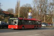 BVR  D BV 1112  mit dem SB16 zum HBF Essen.
Aufgenommen am Berliner Platz in Essen am 20.11.2009.