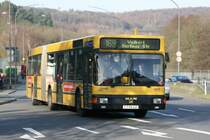 EVAG 3815 (E YX 646) mit der Linie 169 nach Velbert Berlinerstr.
Aufgenommen am S-Bf Essen Weden am 20.11.2009.