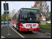 NJ 7781 (Luxemburgerisches Kennzeichen) steht als Linie 485 nach Grevenmacher beim Wasserbilliger Bahnhofsvorplatz. Aufgenommen am 21.11.2009