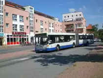 Mercedes-Benz O 405 N (Niederflur-Stadtversion) auf der Linie X1 nach Potsdam Hauptbahnhof an der Haltestelle Stahnsdorf Waldsch�nke.
