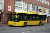 MVG 6001 8MH VG 6001) ist schon seit einiger Zeit an die EVAG ausgeliehen und kann im gesamten Linienetz in Essen angetroffen werden.
Hier am 25.11.2009 an der Ahrfeldstr. mit der Linie 194 nach Essen Haarzopf.