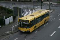 Mesenhohl E SH 729 mit der Linie 164 zur Albert Schweitzerstr. am 25.11.2009.
Aufgenommen am Steeler Verkehrsplatz.