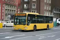 EVAG 3416 (E VG 3416) am HBF Essen Nordausgang mit der Linie 193 zum Versorgungsamt am 25.11.2009.