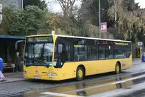 Mesenhohl E AM 935 nach Burgaltendorf Burgruine mit der Linie 180.
Aufgenommen am 25.11.2009 an der Haltestelle Werden Markt. 