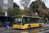 Mesenhohl E MO 725 mit der Linie 190 zur Ruhrlandklinik.
Aufgenommen am 25.11.2009 an der Haltestelle Werden Markt.