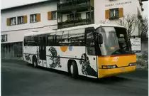 Aus dem Archiv: PTT Regie P 25'132 Neoplan am 1. Januar 1999 in Laax (mit Vollwerbung f�r  Elvia )
