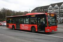 EVAG 3413 ( E VG 3413) mit Werbung fr Radio Essen.
Aufgenommen am Bf Essen Borbeck 27.11.2009.
