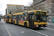 EVAG 3806 ( E YX 347) am HBF Essen mit der Linie 166 nach Burgaltendorf Burgruine am 27.11.2009.