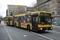 EVAG 3806 ( E YX 347) am HBF Essen mit der Linie 166 nach Burgaltendorf Burgruine am 27.11.2009.