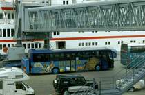 Ein Setra S 316 GT der Fa. Klemm vor der Verladung auf das Fhrschiff der Color-Line von Kiel nach Oslo/N.