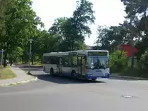 Mercedes-Benz O 405 N (Niederflur-Stadtversion) auf der Linie 663 nach Dallgow-D�beritz Havelpark an der Haltestelle Elstal Unter den Kiefern.
