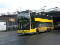 MAN Lion's City DD (Doppelstock) auf der Linie M46 an der Haltestelle Hertzallee.