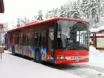 Engadin Bus - Setra S 315 NF  GR 100113 unterwegs auf der Linie 1 bei der Haltestelle vor dem Bahnhof von Samedan am 04.12.2009
