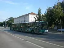 Mercedes-Benz O 530 I (Citaro) auf der Linie 693 nach Am Stern Johannes-Kepler-Platz am Hauptbahnhof.