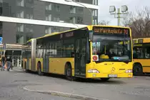 EVAG 4515 (E VG 4515) im Messe Pendelverkehr mit der Roten Linie zum Parkplatz 10.
Aufgenommen am 30.11.2009 auf der Norbertstr.
