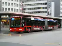 Chur - Mercedes Citaro  GR 85776 unterwegs auf der Linie 4 bei den Haltestellen vor dem Bahnhof Chur am 04.12.2009